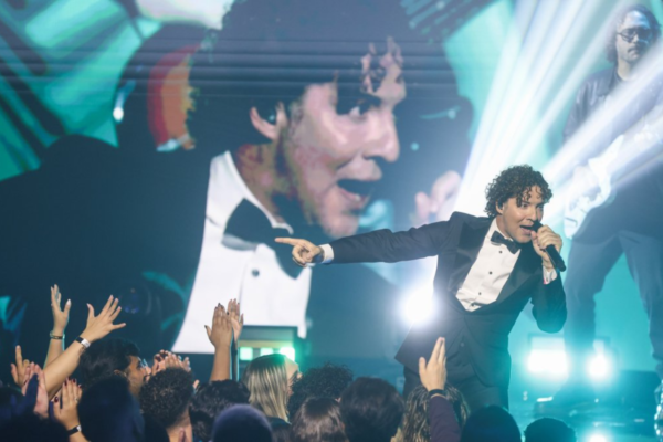 David Bisbal Billboard Mujeres Latinas en la Música 2026: su actuación histórica y homenaje al talento femenino