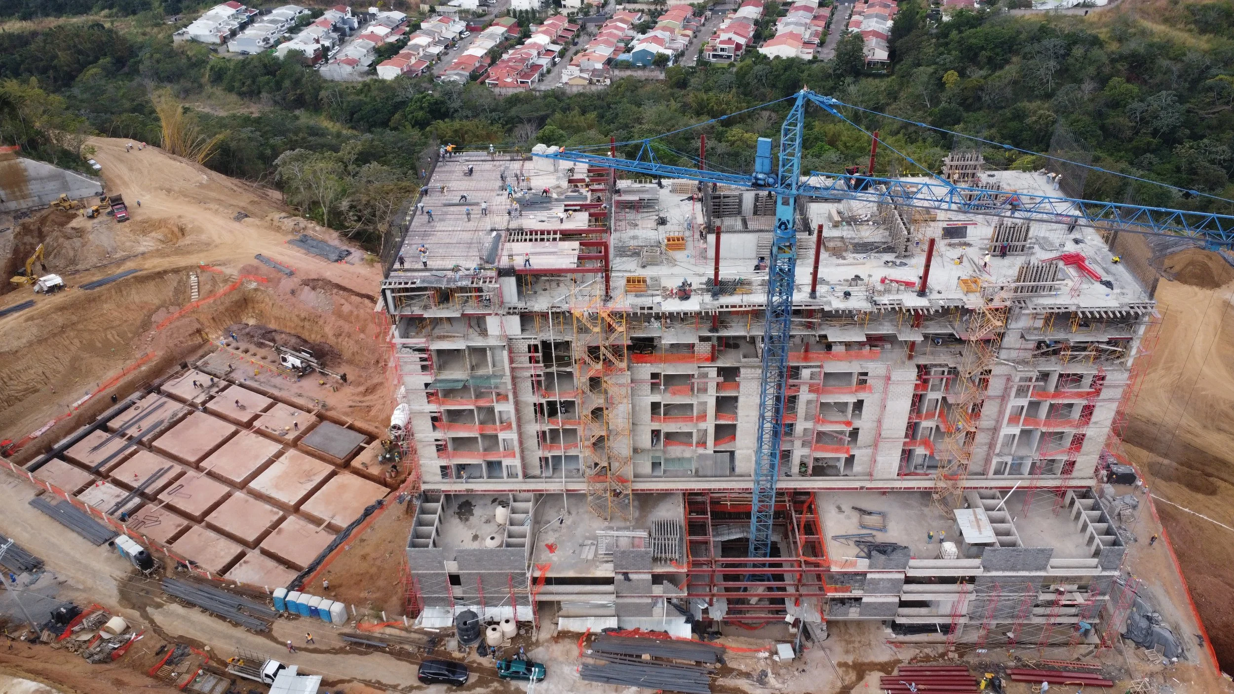 Opinión: boom de apartamentos en El Salvador, ¿desarrollo real o ciudad para pocos?